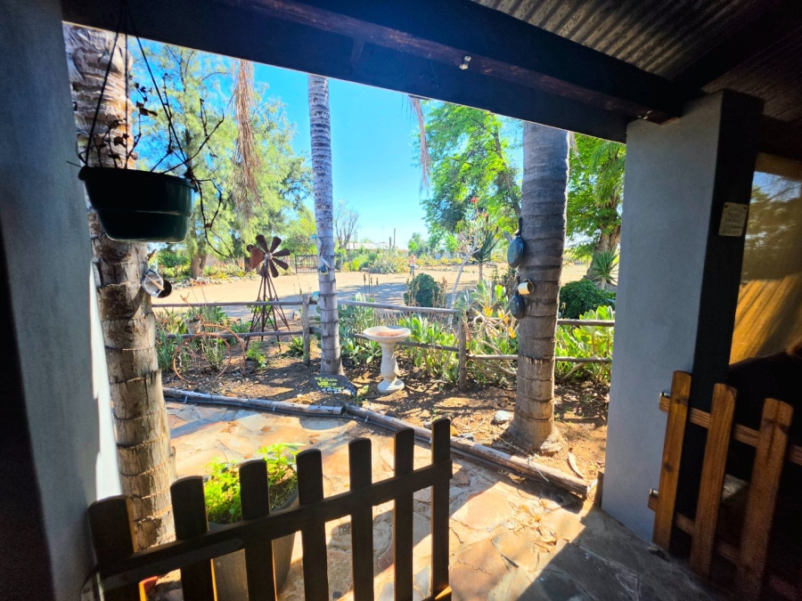 3 Bedroom Property for Sale in Upington Rural Northern Cape